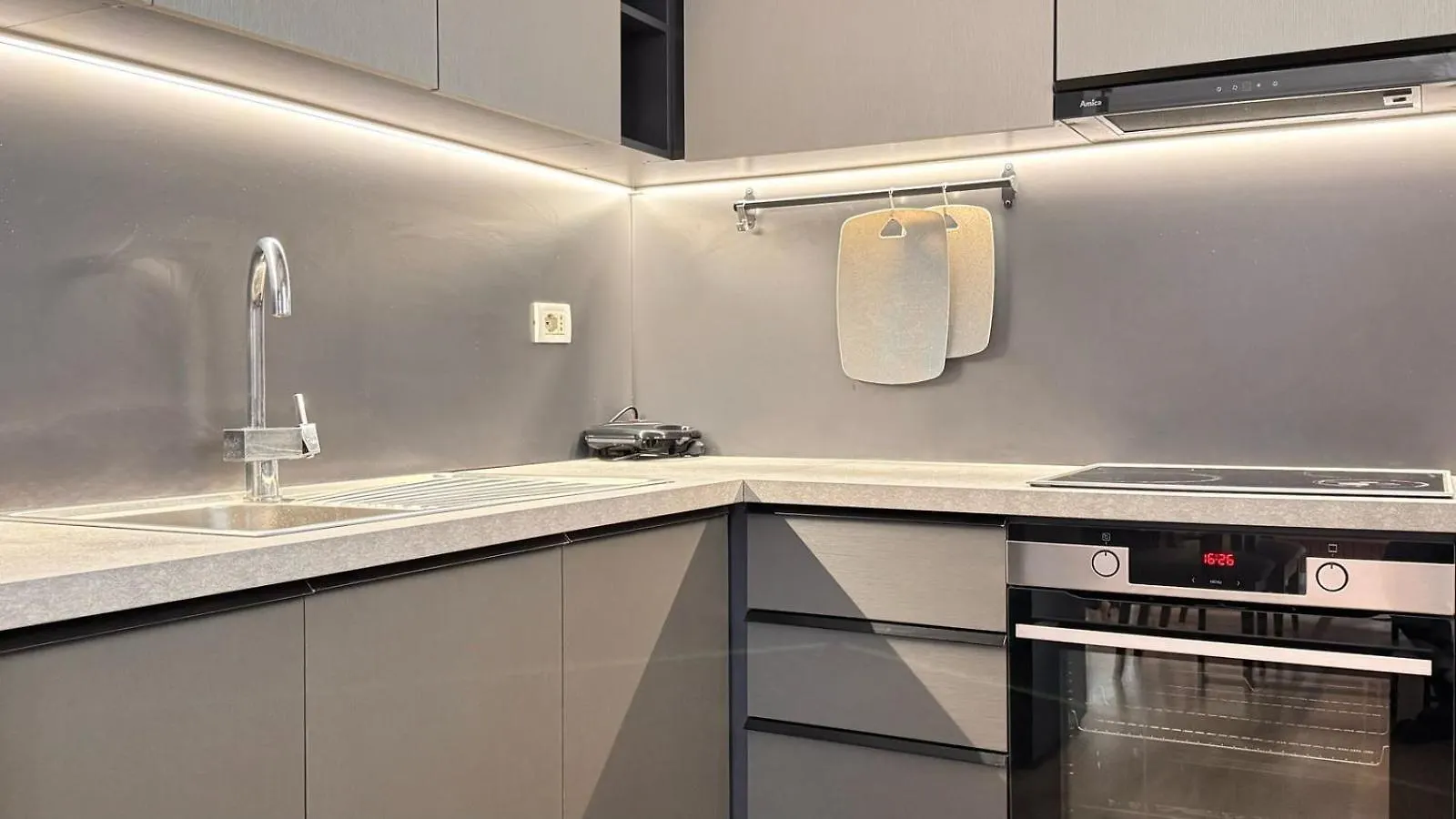 Terrace Flat In Heart Of Tirana Apartment 0*,  Albania