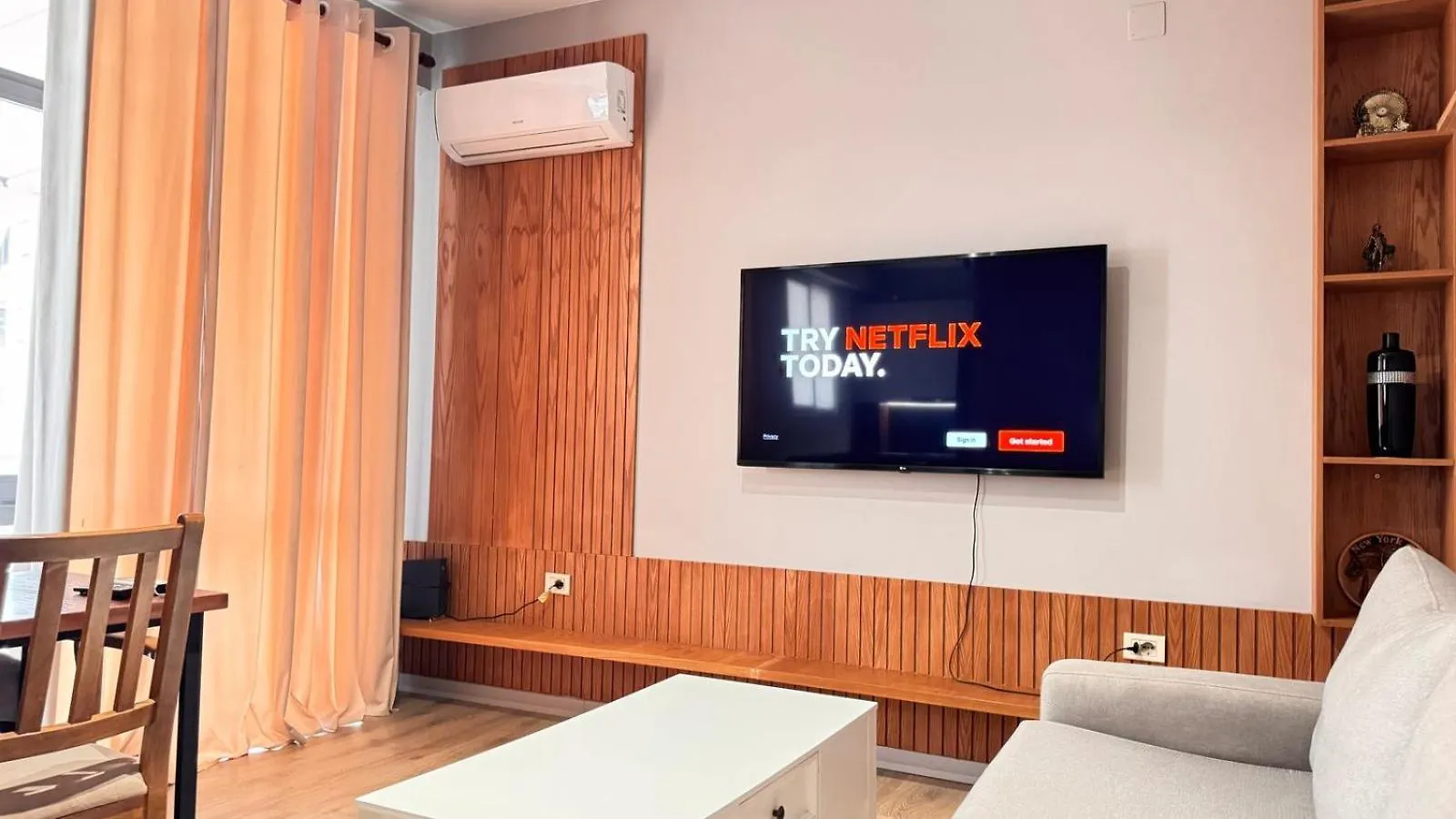 Terrace Flat In Heart Of Tirana Apartment Albania
